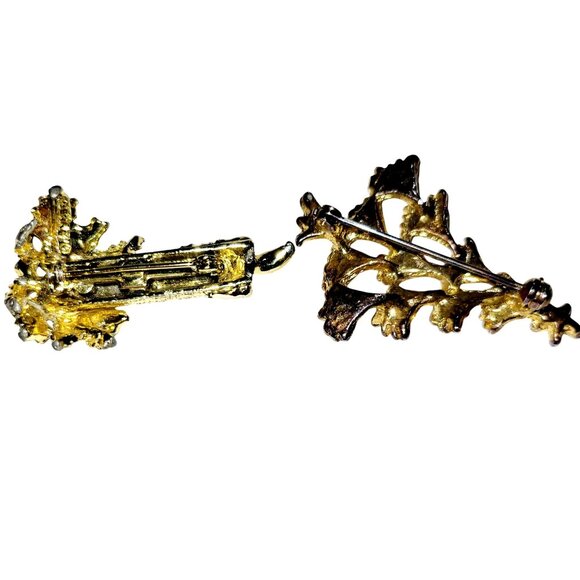 Vintage Gerrys Christmas Candle and Tree Brooch Gold Tone Enamel Holiday Pin - Picture 2 of 8